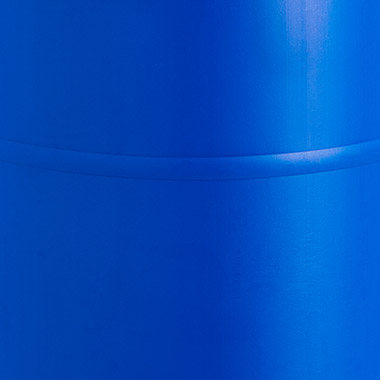 Tambor plástico de perfil cilindrico com capacidade 250L, dois bocais e tampa plástica, homologado Marinha e Terrestre.
